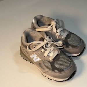 Toddler New Balance V990